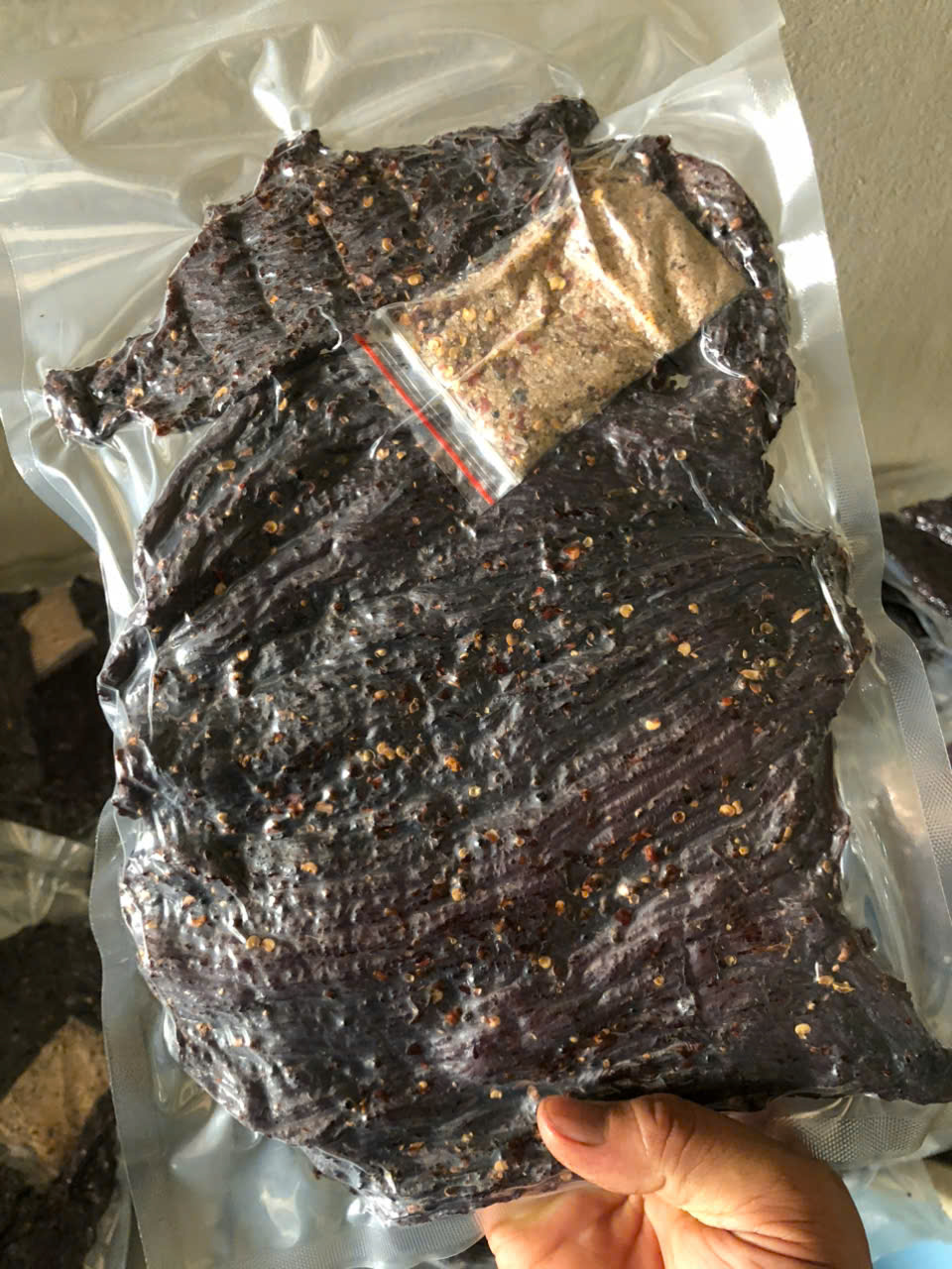 Thịt trâu gác bếp